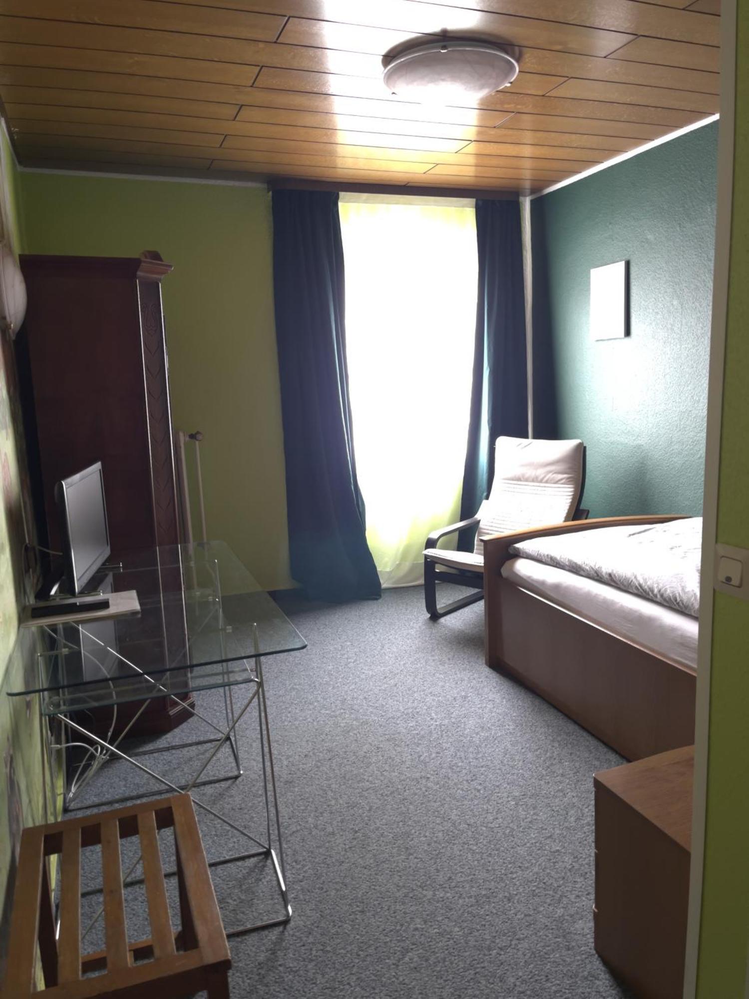 Bartels Stadt-Hotel Верль Экстерьер фото
