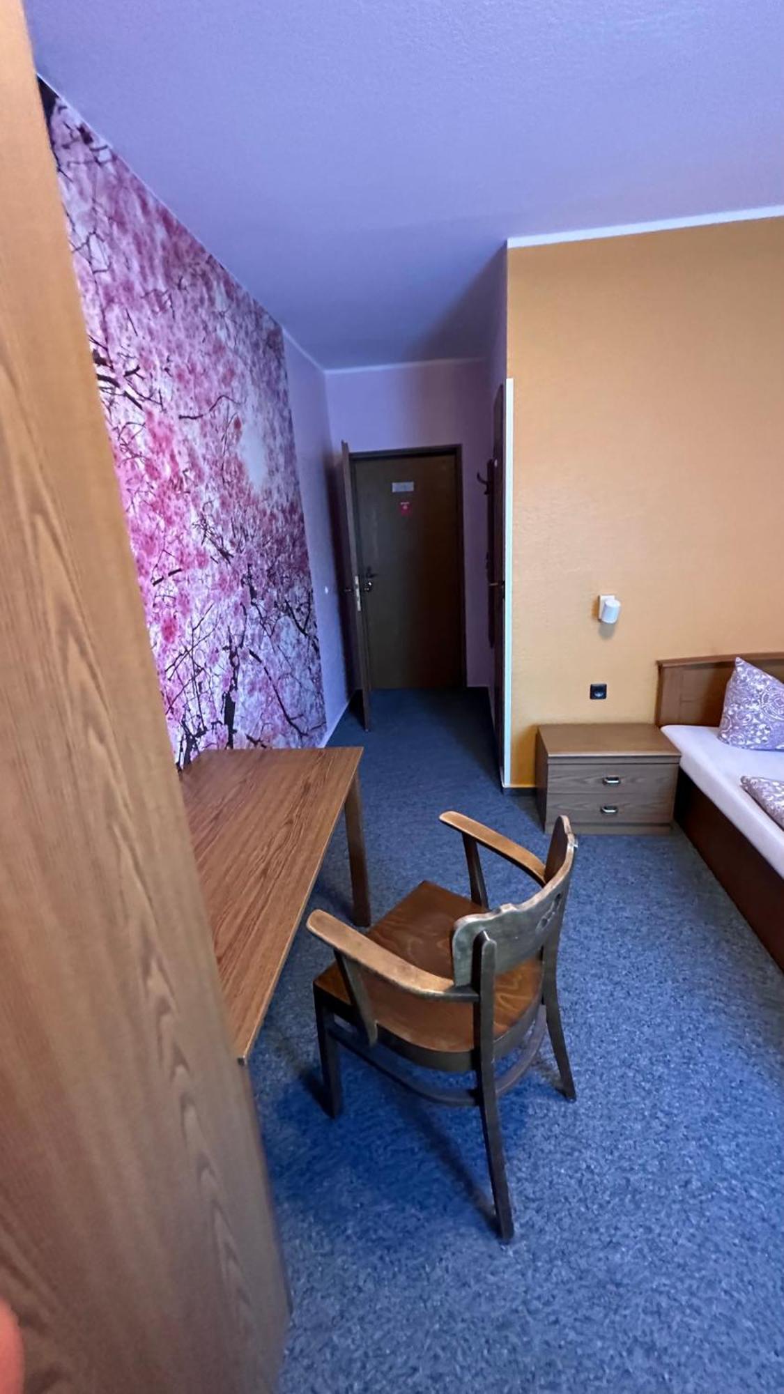 Bartels Stadt-Hotel Верль Экстерьер фото
