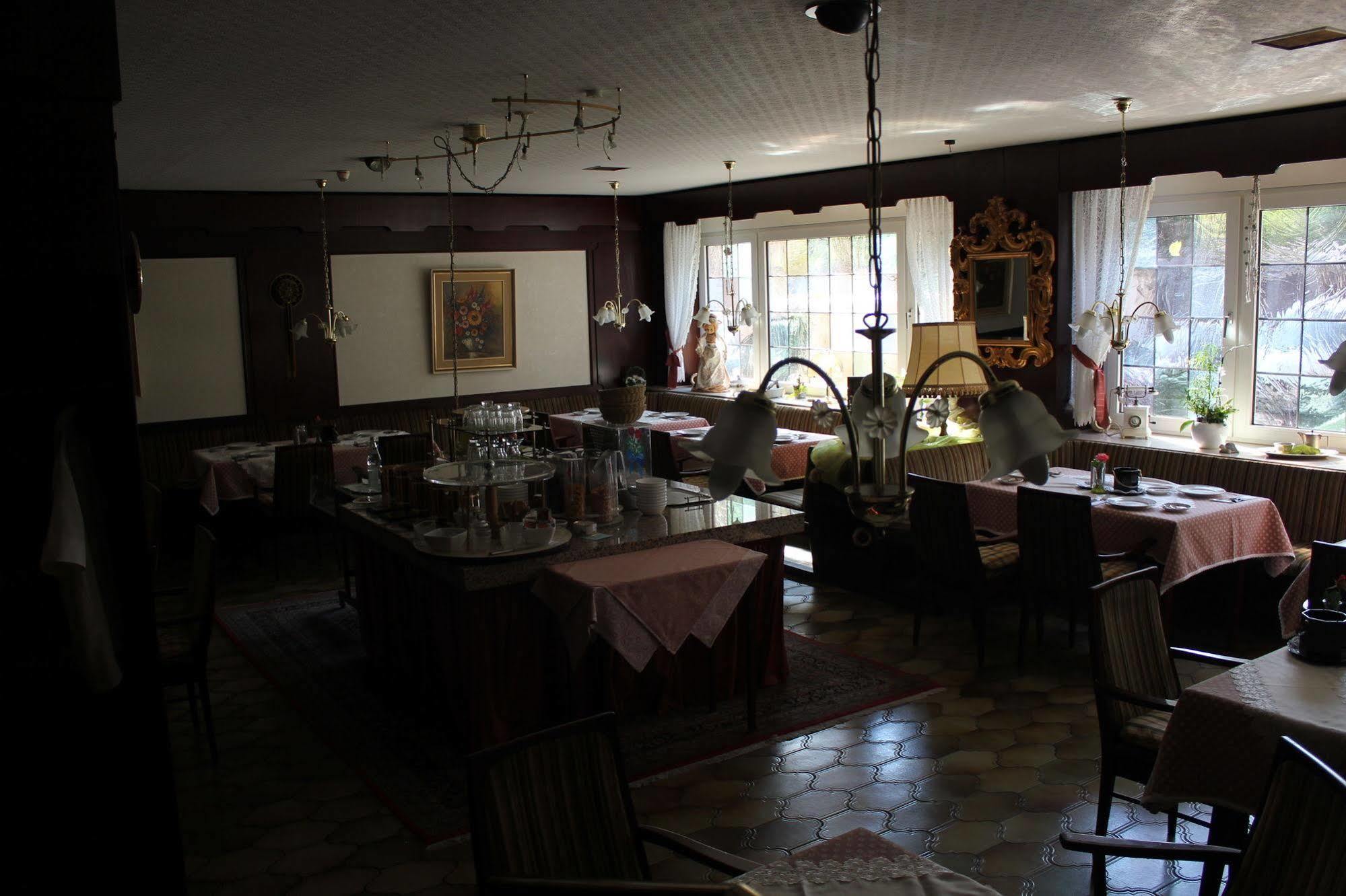 Bartels Stadt-Hotel Верль Экстерьер фото