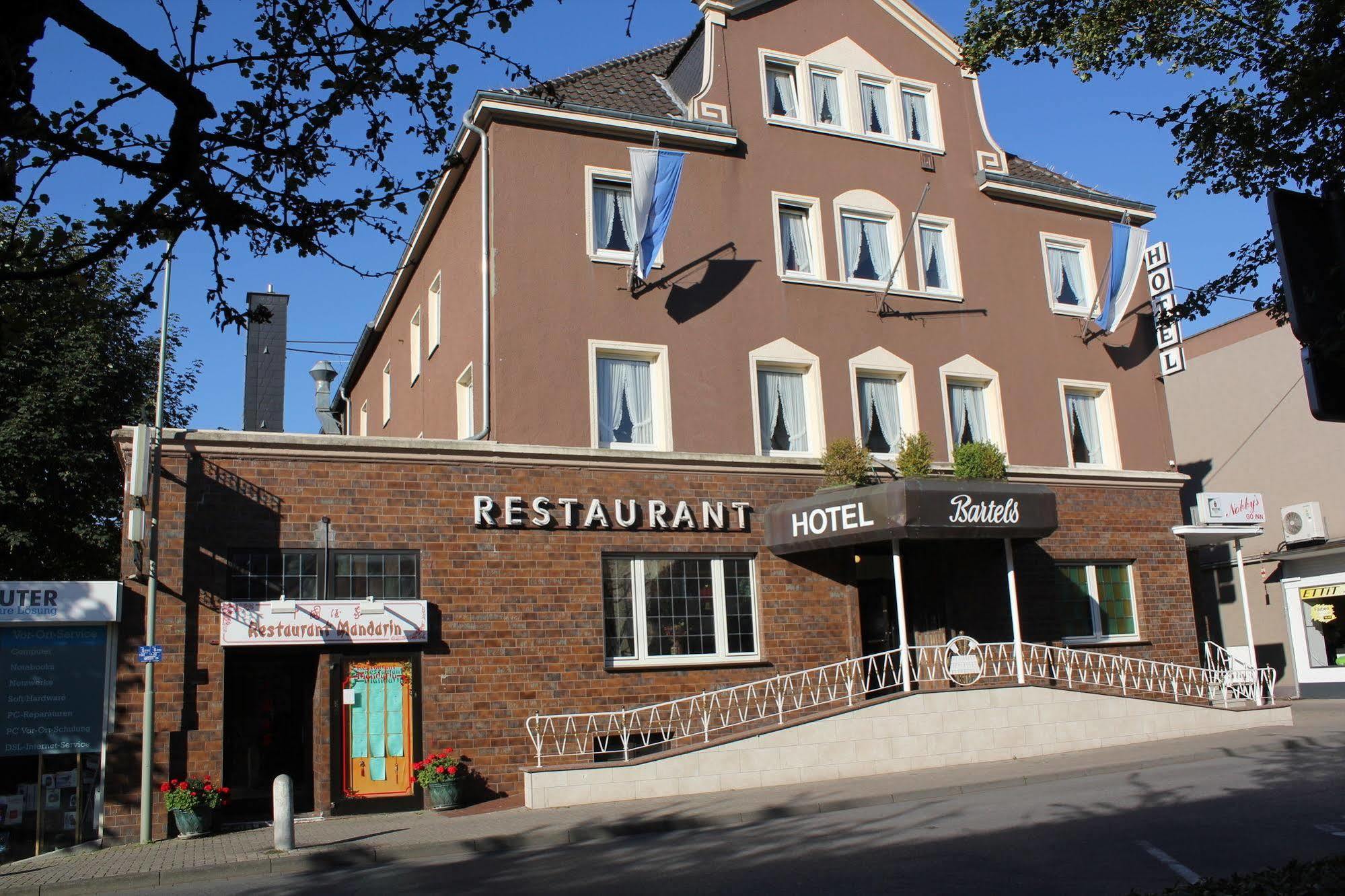 Bartels Stadt-Hotel Верль Экстерьер фото